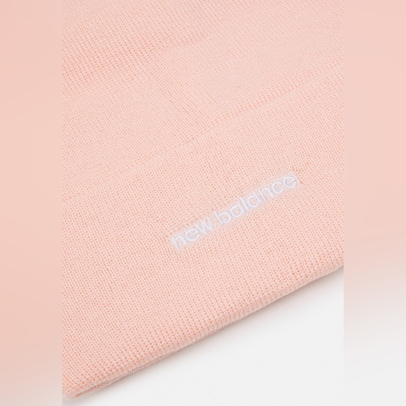 NWT New Balance Linear Logo Cuffed Beanie One Size Light Pink - Picture 4 of 16